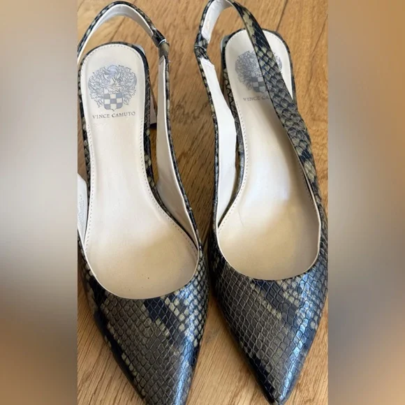 Vince Camuto Hamden Snake Print Leather Slingback Pumps Size 8 EUC - Picture 4 of 11